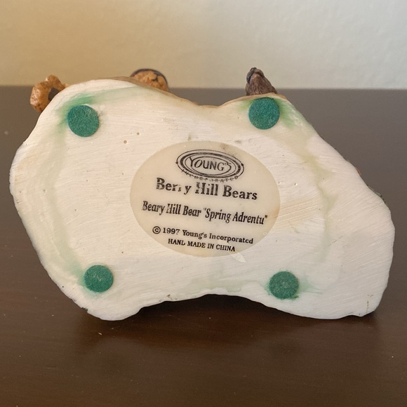 Young Berry Hill Bears BEARY HILL BEAR "SPRING ADRENTU" 1997 Figurine - Picture 5 of 5